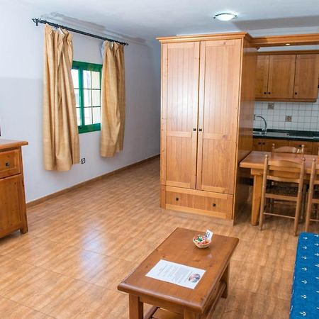 Apartamentos La Palmera 弗龙特拉 外观 照片