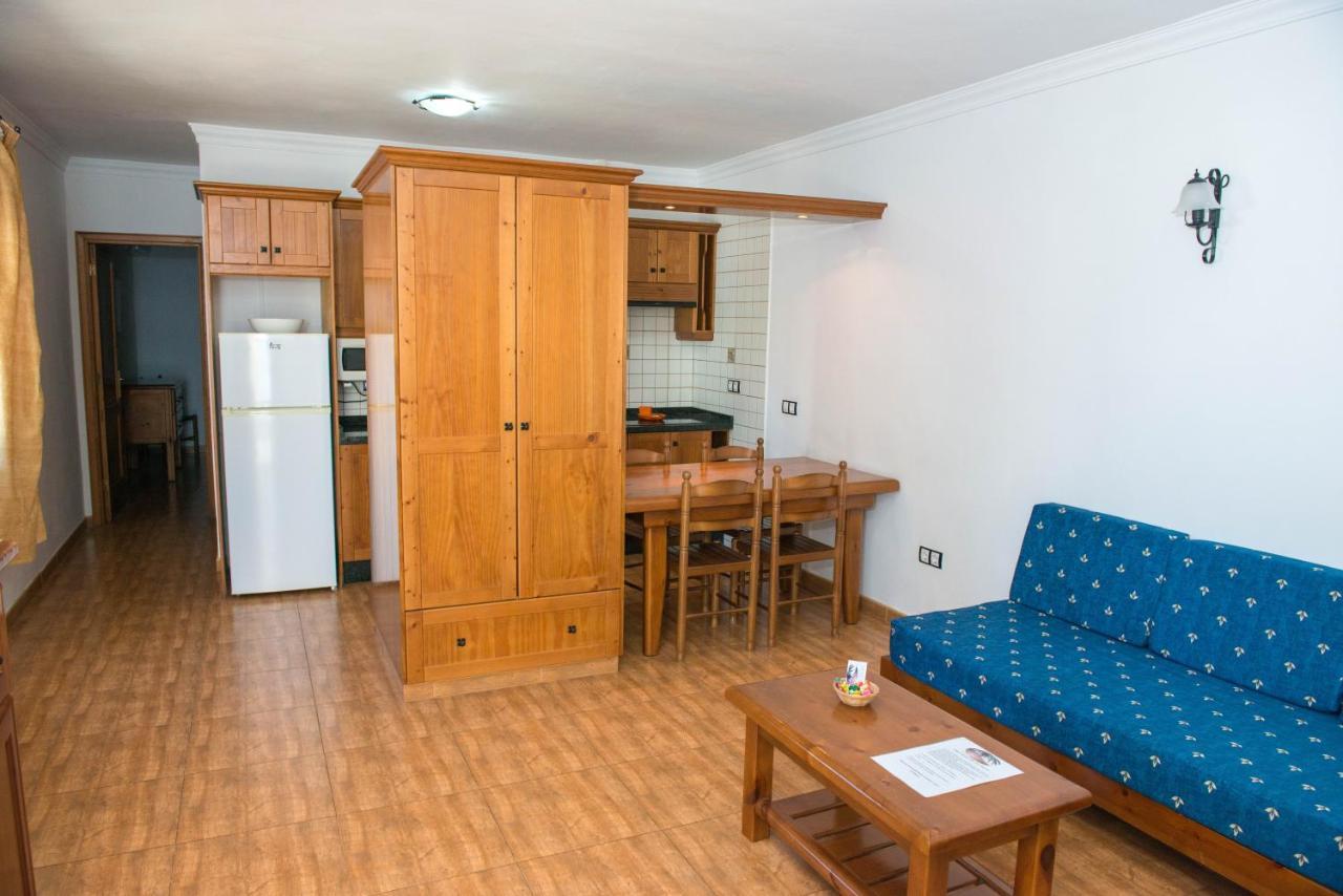 Apartamentos La Palmera 弗龙特拉 外观 照片